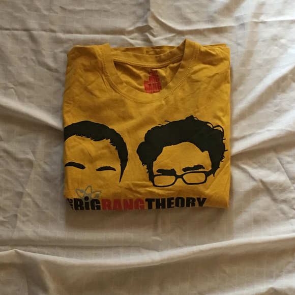 2 Big Bang Theory Graphic T-Shirts - Picture 2 of 4